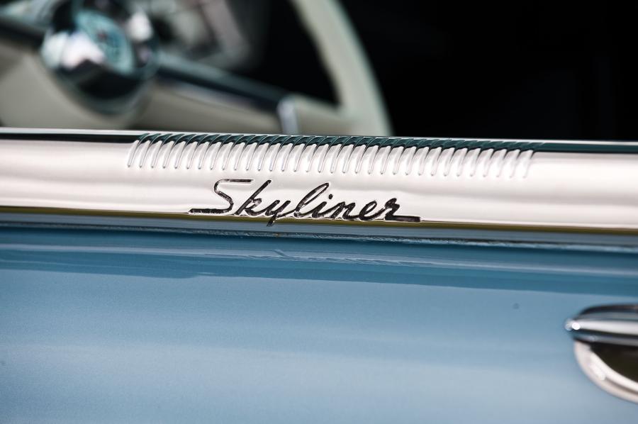  Ford Crestline Skyliner V8 1954 года  (фото 23 из 75)